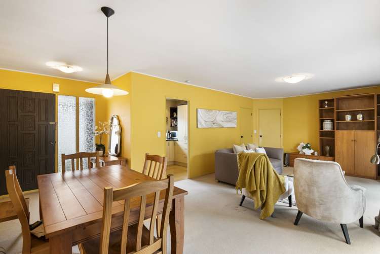 2/41 Rawhiti Road One Tree Hill_3