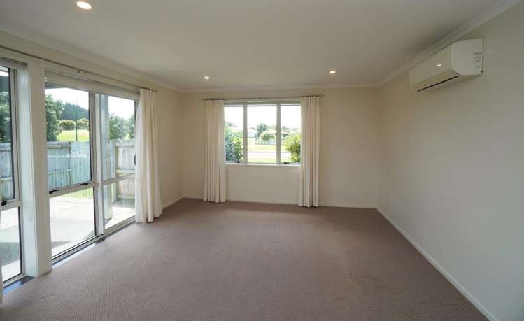 5 Karo Street Ruakaka_13