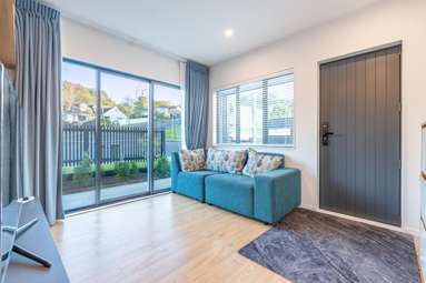 9A Penguin Drive_3