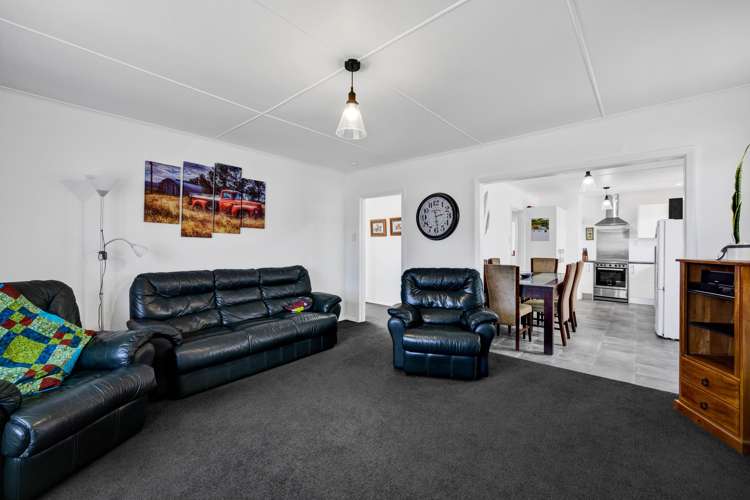 60 Egmont Street Hawera_7
