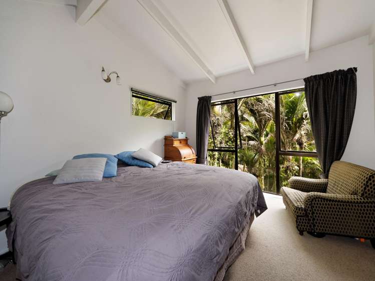 5 Woontons Lane Titirangi_6