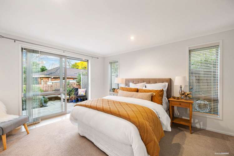 2A Lochview Pukekohe_12
