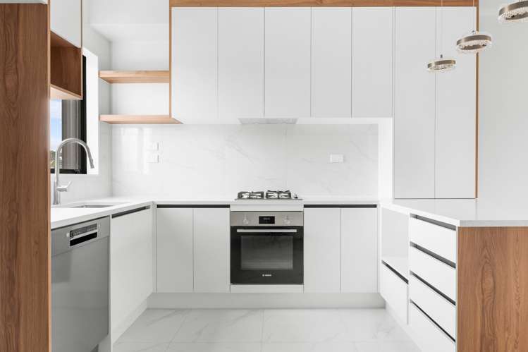 117 Otuwairoa Esplanade_2