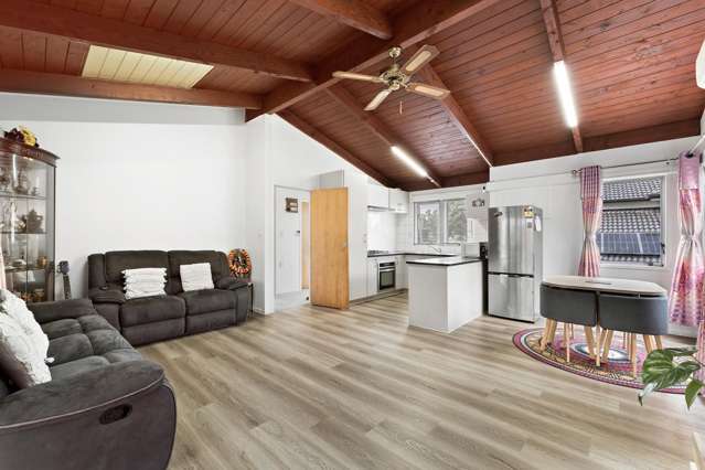 1/255 Swanson Road Henderson_4