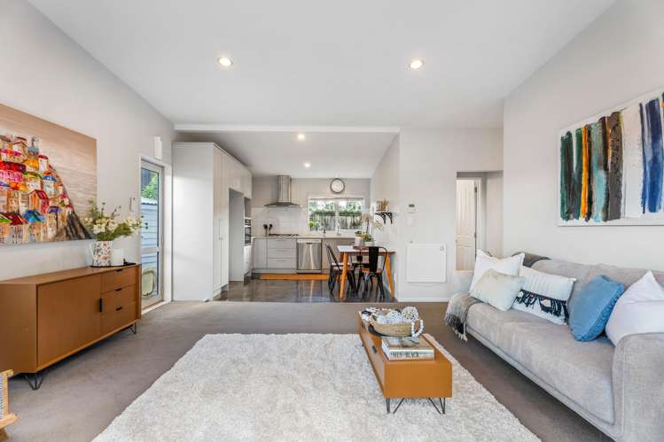 72 Waitangi Road_5