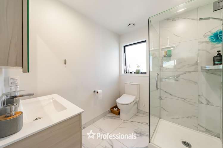 1/99 Waiwhetu Road Waterloo_10