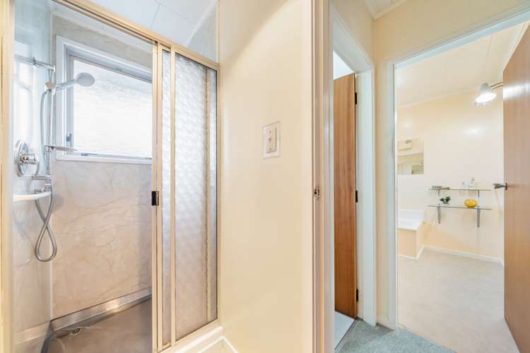 17 Arnot Avenue Clouston Park_14