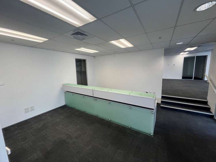 Unit 1/12 Osterley Way Manukau_9