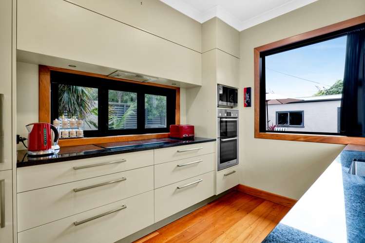 138 Ngamotu Road Spotswood_1