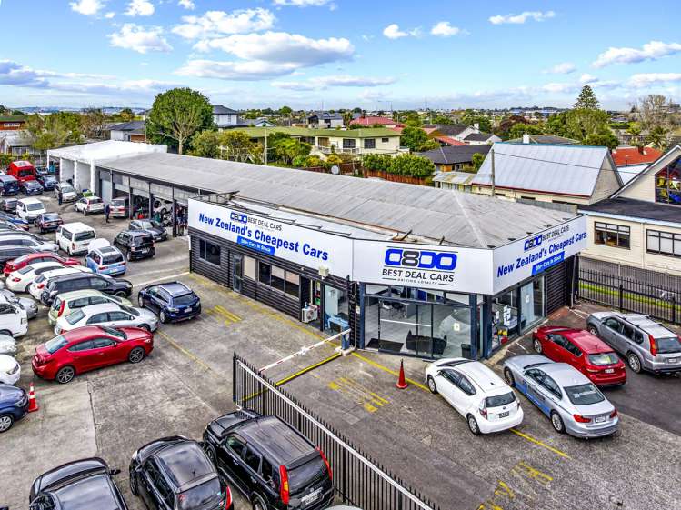4 Ireland Road and 7 Lagoon Drive Panmure_4
