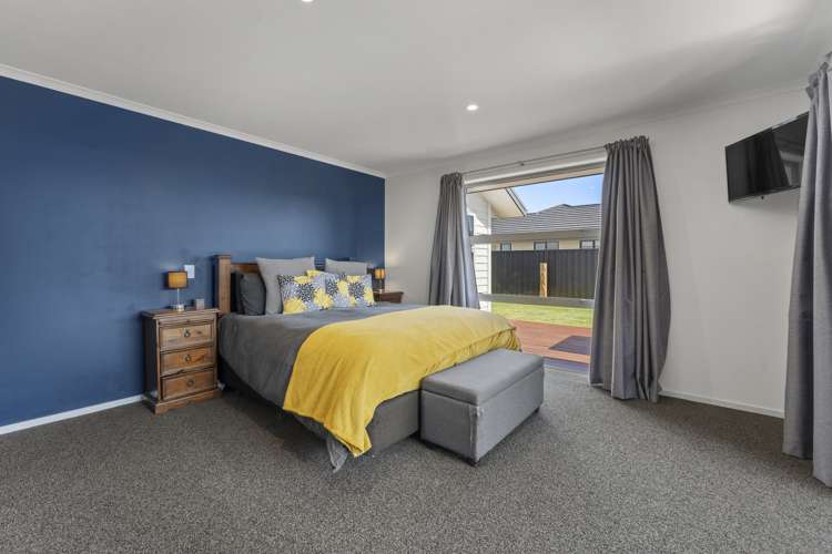 16 Magnetic Place Cromwell_17