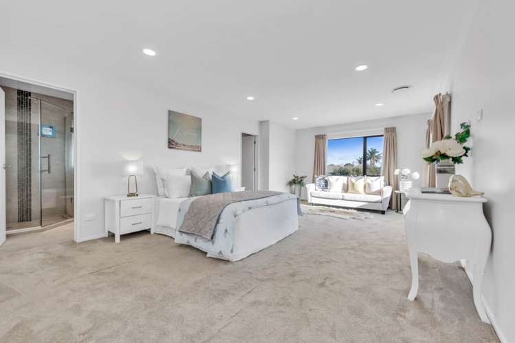 66 Donegal Park Drive Flat Bush_16