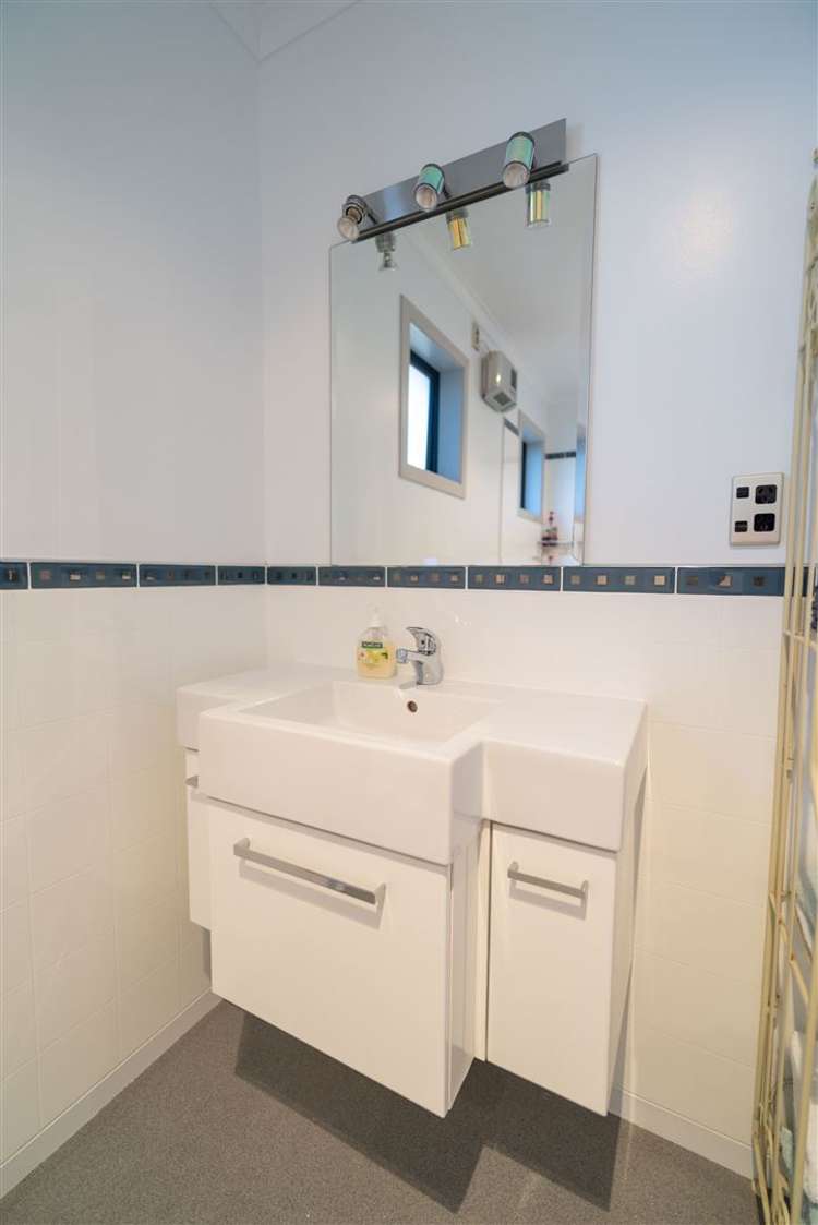 12 Tawera Place Te Anau_36