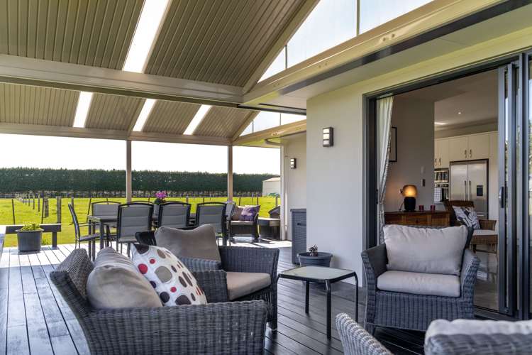 6 Camellia Lane Carterton_15