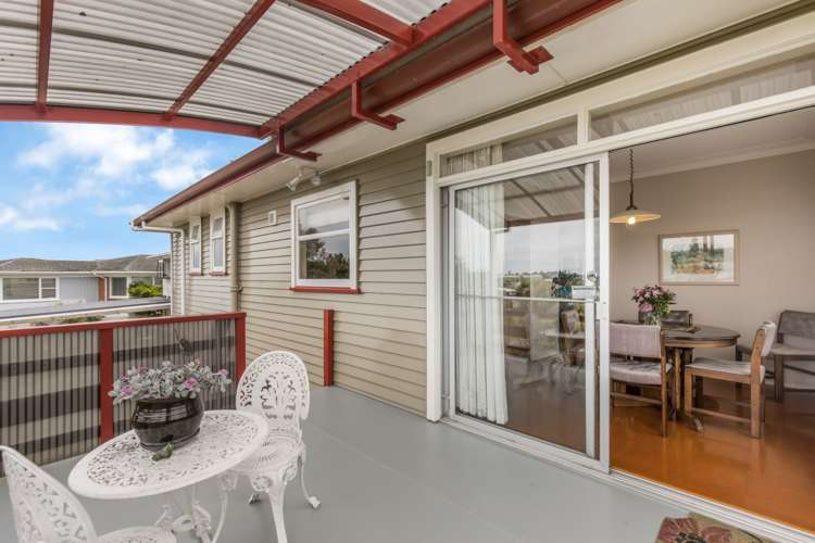 14 Ted William Street New Windsor_6