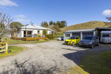 160 White Road_1