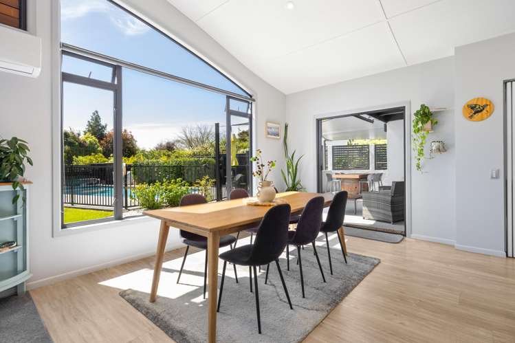 3 Stanhope Rise Richmond_12