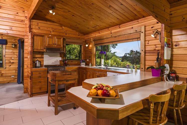 7 Traffic Road Greenhithe_4