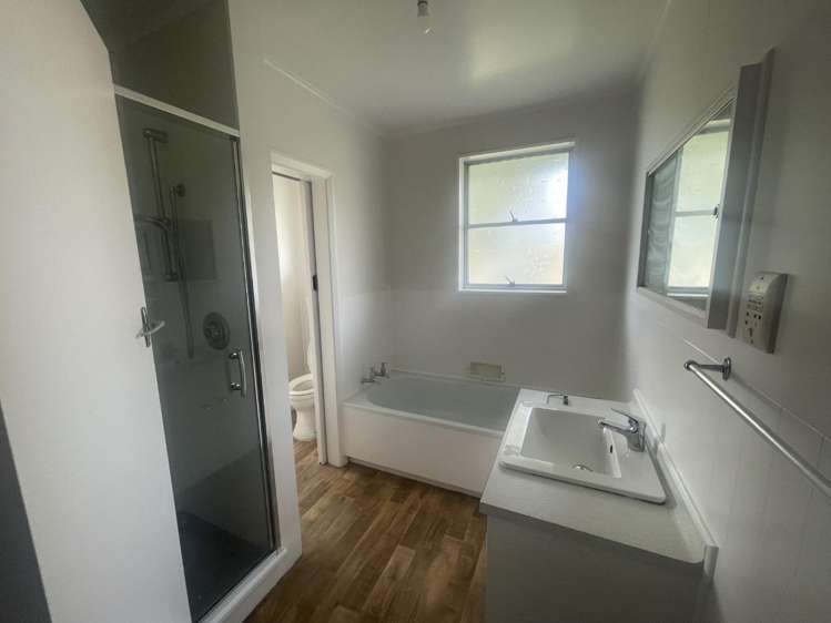 15 Bexhill Crescent Redwoodtown_6