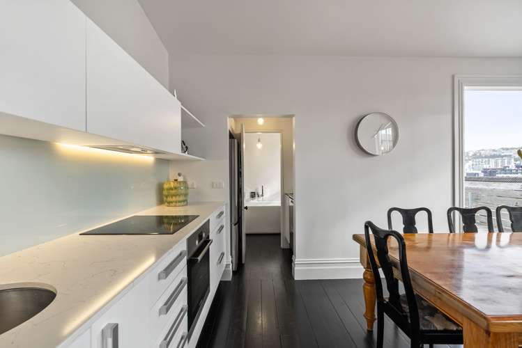 66 Roxburgh Street_4