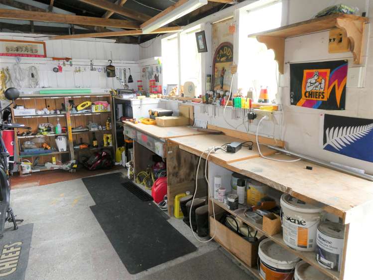 12 Butlers Road Ruatapu_17