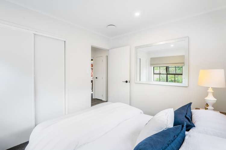 2/53 Francis Street Hauraki_13