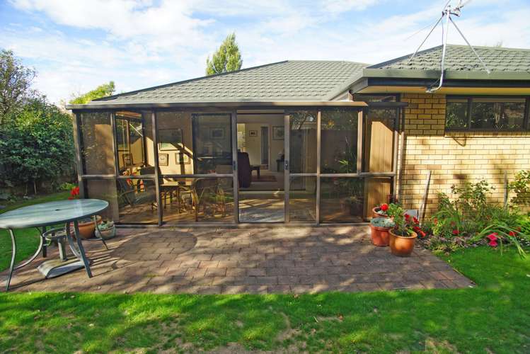 3 Castle Way Beckenham_16