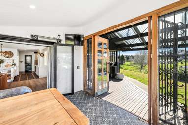 128 Oturoa Road_2