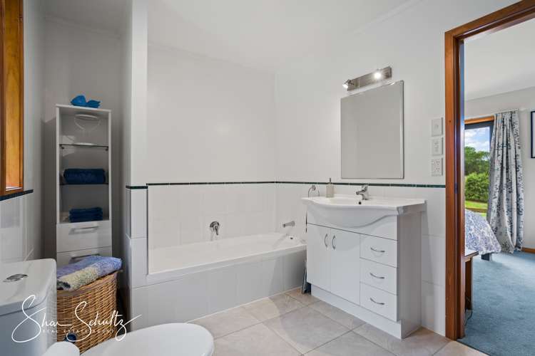 87 Hurndall Street East Maungaturoto_18