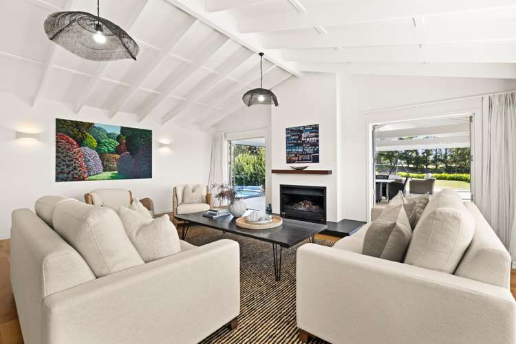 10 Charlton Road Te Awanga_9