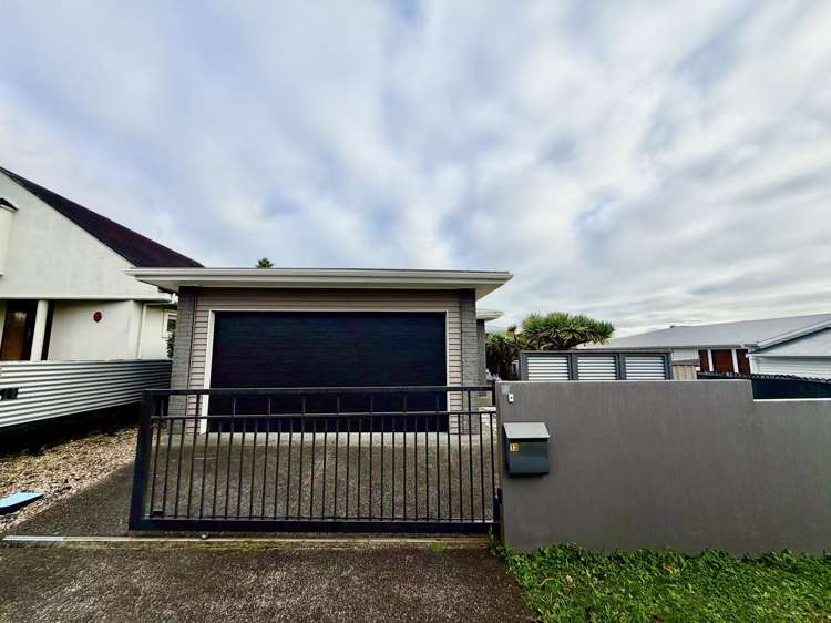 13 bradbury Road_0