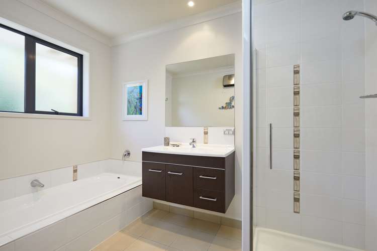 5 Bell Bird Rise Picton_12