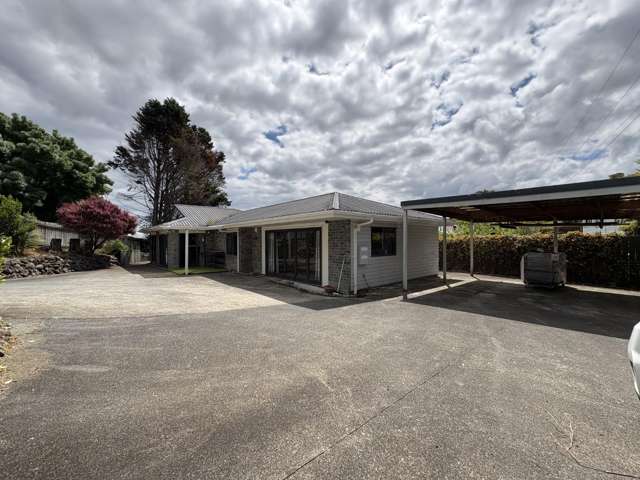 52 Onerahi Road 11614_1