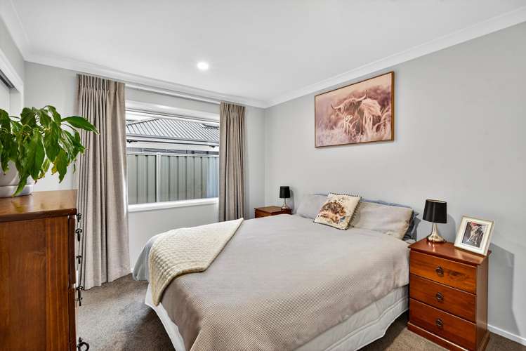 1 Te Ara Matipou Frimley_7