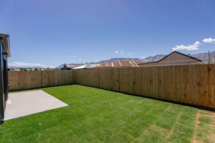 9 Caton Street Lake Hawea_16