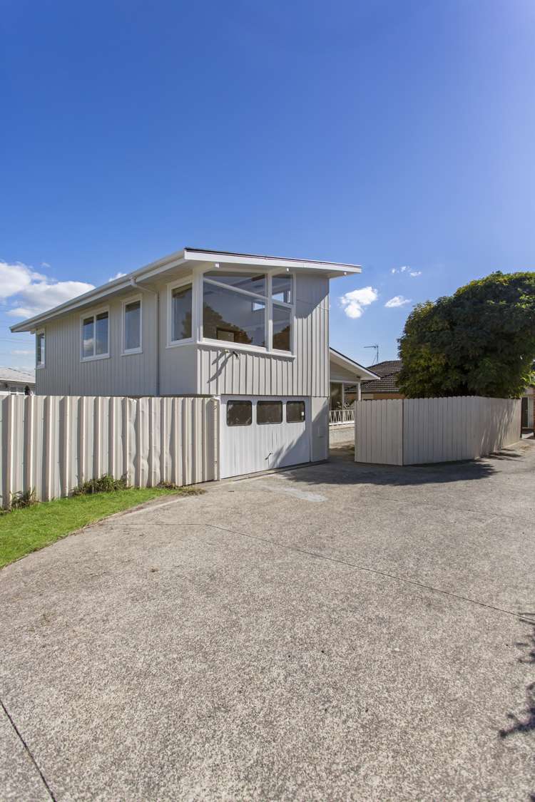 15 Edgewater Drive Pakuranga_21