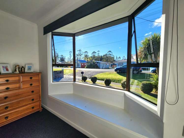 9 Inverness Street Dunollie_8