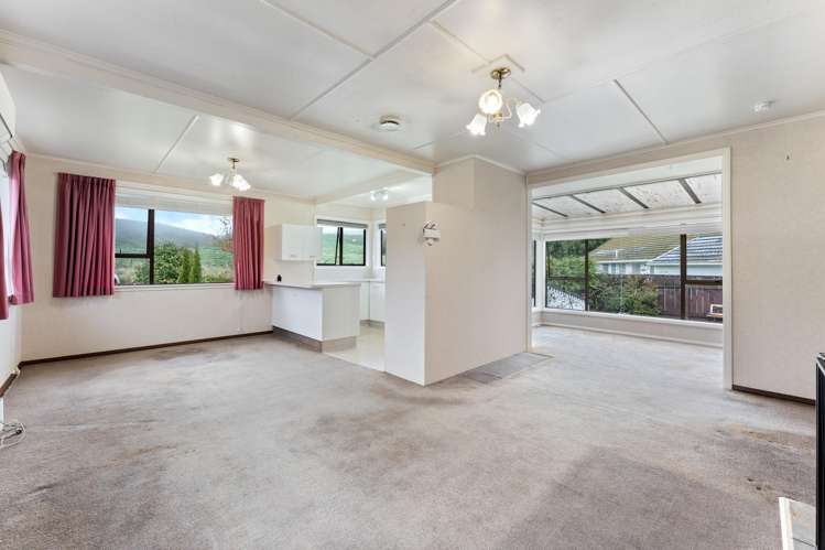8 Tudor Road Pahiatua_4