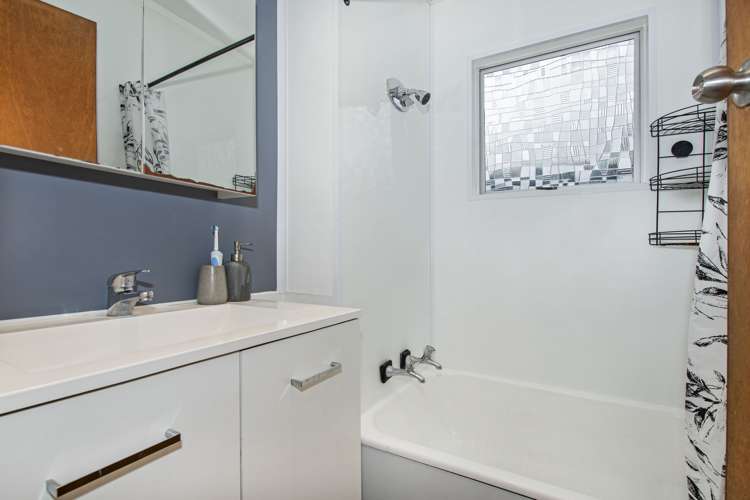 1/286 Kamo Road Whau Valley_5