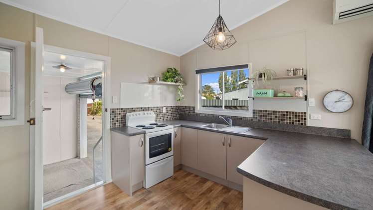 20b Queens Road Elgin_5