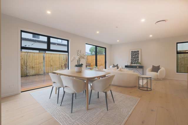 8 Maire Street Woburn_4