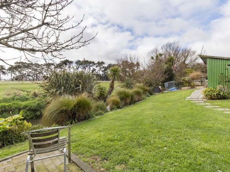 32 Warren Crescent Hillmorton_16