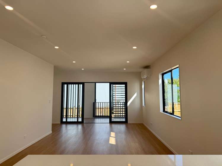 24 Glenmore Road Sunnyhills_4