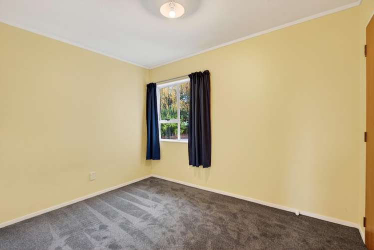 58B Whiting Crescent Greenmeadows_12