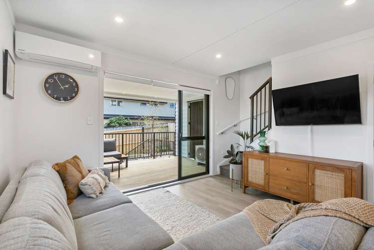 3/141 Wallace Road Mangere Bridge_4