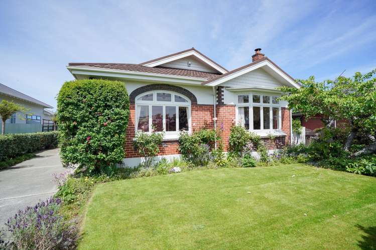 255 Herbert Street_0