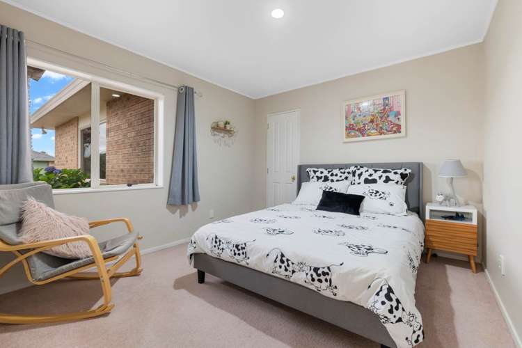 96 Glenross Drive Wattle Downs_11