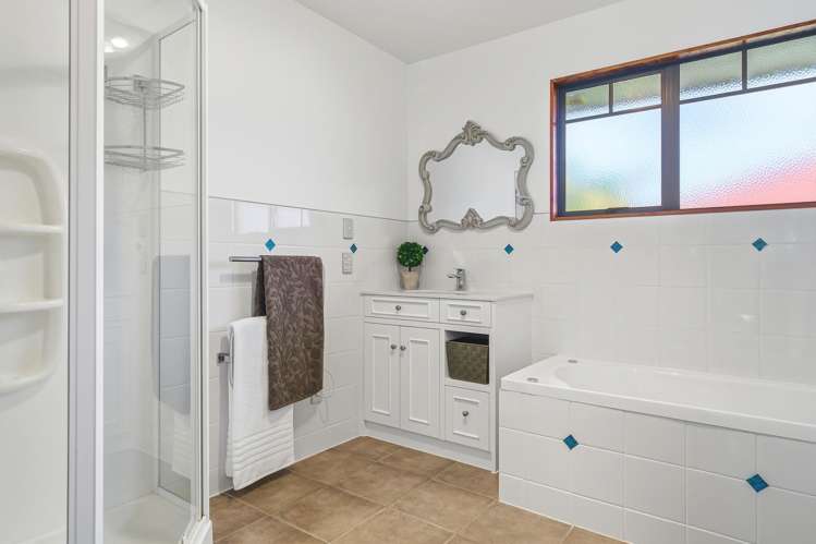 30 Oaklands Drive Cambridge_17