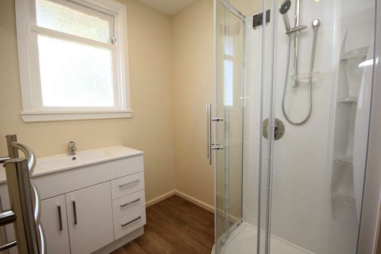 52 Springs Road Hornby_13