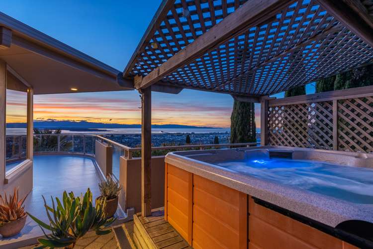 47 View Mount Stoke_2